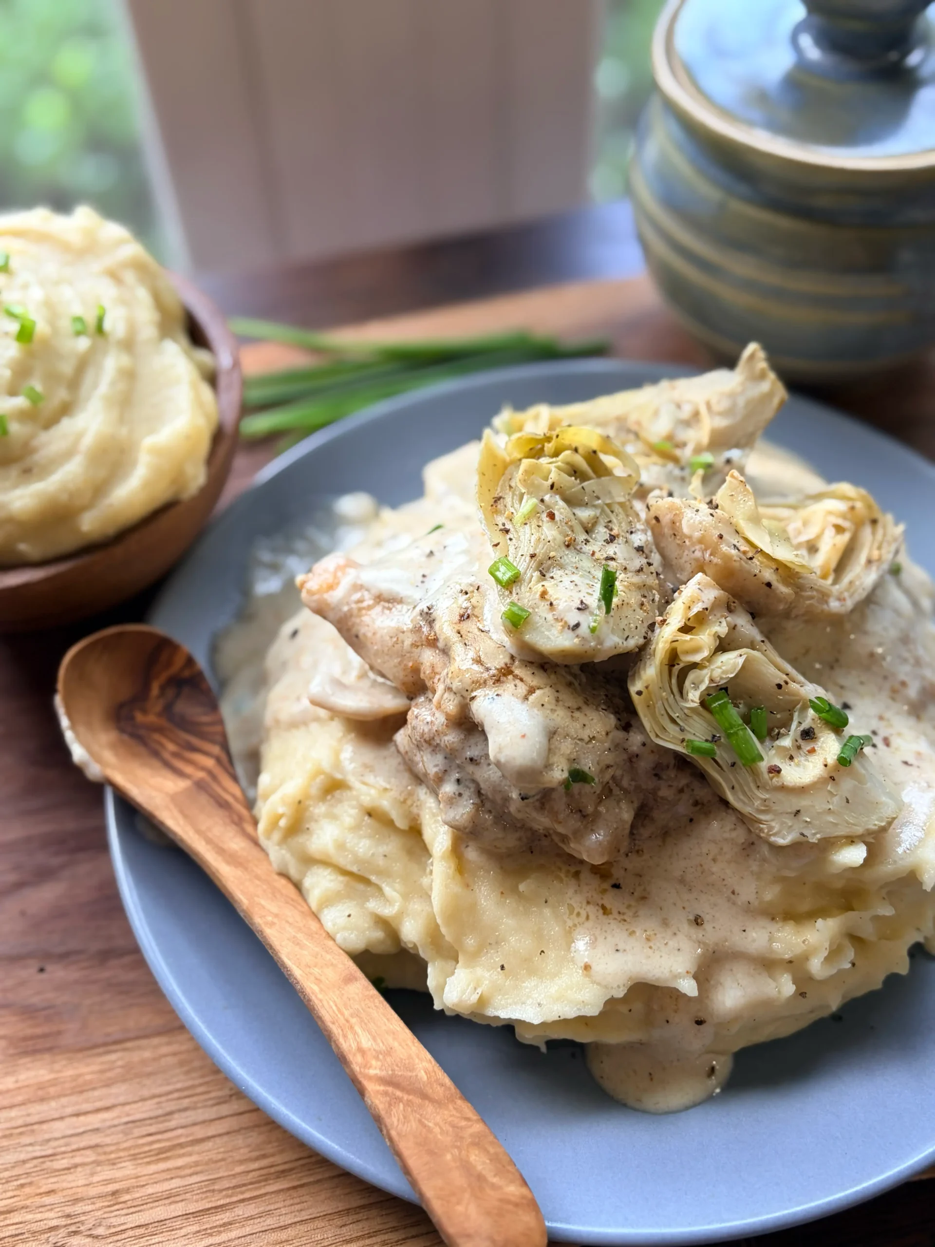 Creamy artichoke chicken for easy family dinner.